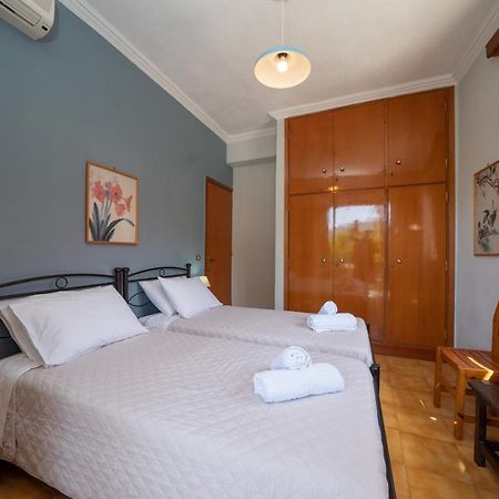 Vrettos Arts Appartement Agia Efimia Buitenkant foto